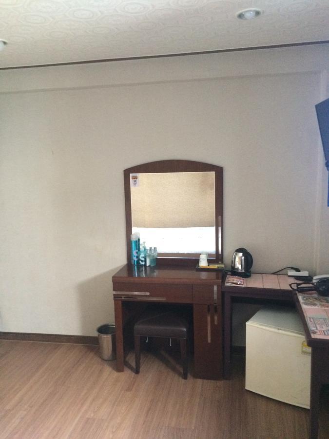 Yegrina Motel Nonsan Luaran gambar